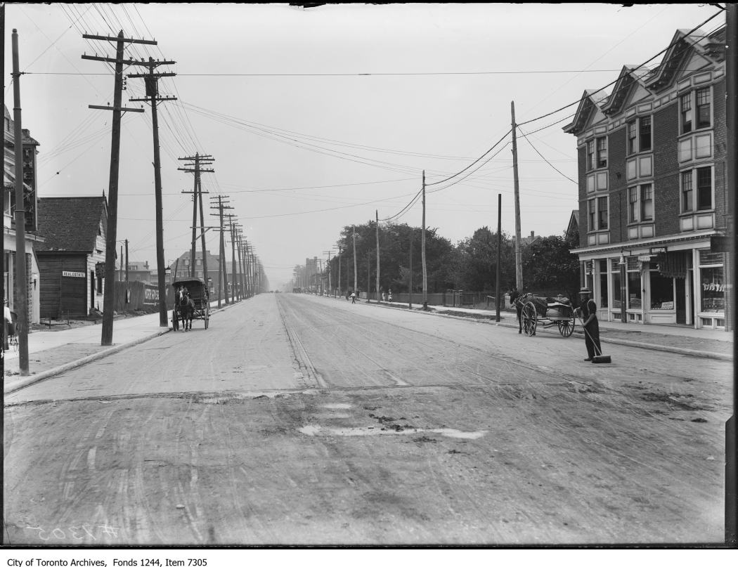Danforth Avenue, looking east from Broadview Avenue. – [ca. 1914 ...
